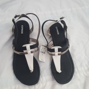 Express Sandals
